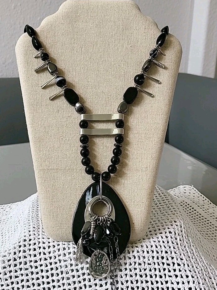 Vintage Necklace Earrings Black Silver Gold Mezanite Rhinestones Jewelry B8