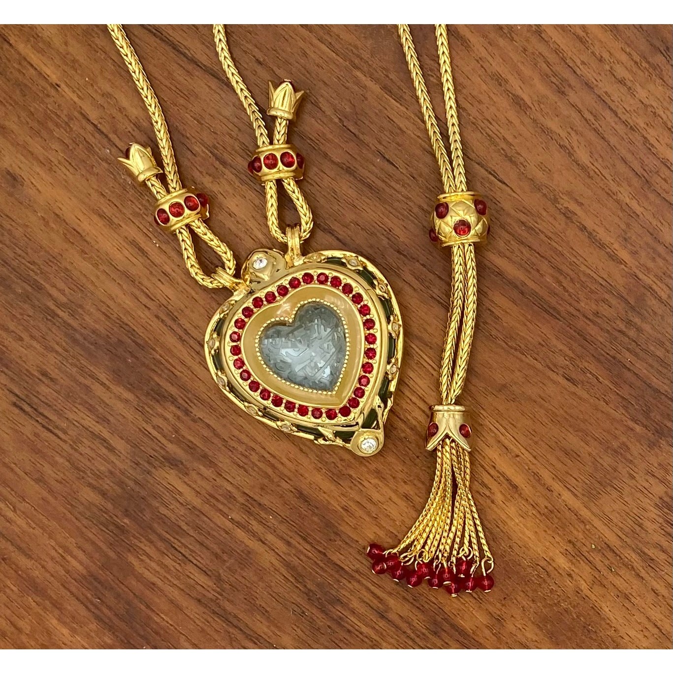 Elizabeth Taylor Avon Shah Jehan Taj Mahal Heart Necklace Vintage 1993