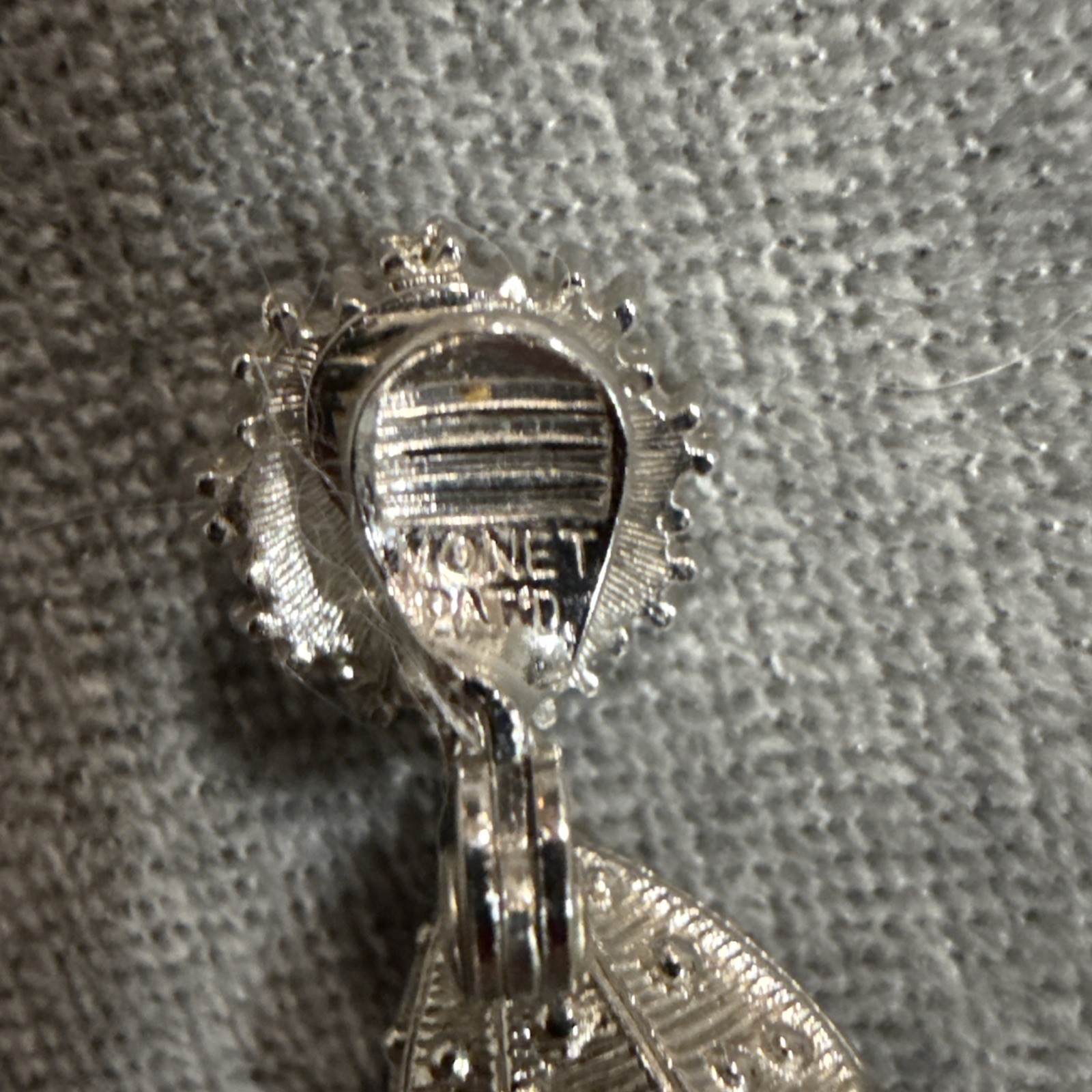 VTG Starburst MONET Silver TONE Dangly Chain Tassel Chandelier Clip On Earrings