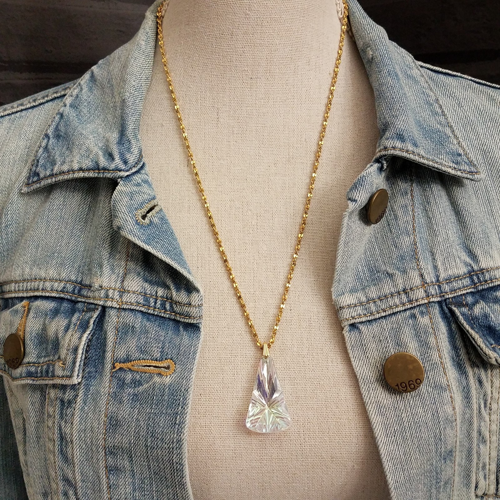 Vintage Watermelon Glass Pendant Necklace Gold Plated Twisted Chain Jewelry
