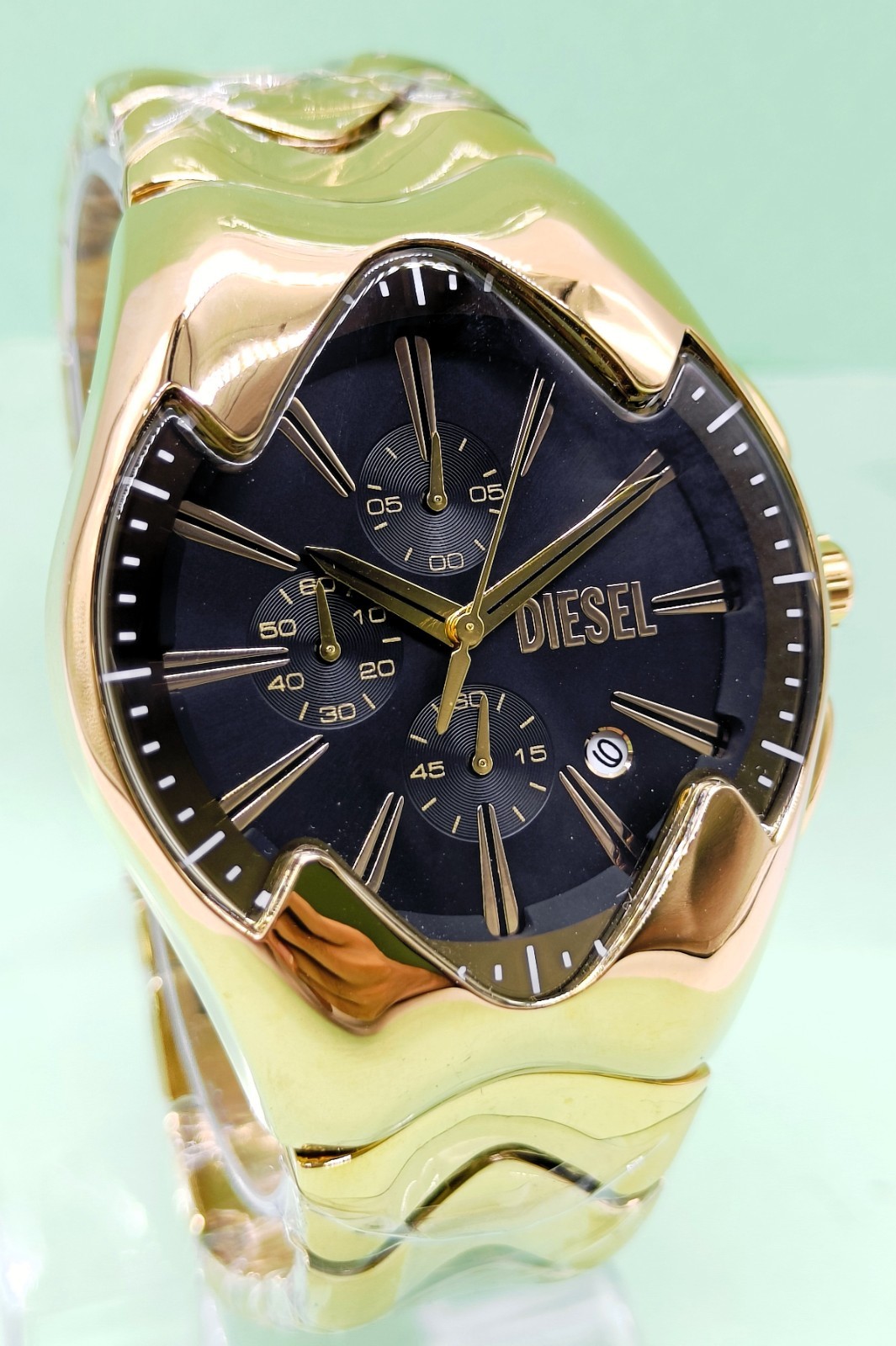 Amazing Diesel Mercurial Date Indicator Chronograph Quartz Men’s Wrist Watch