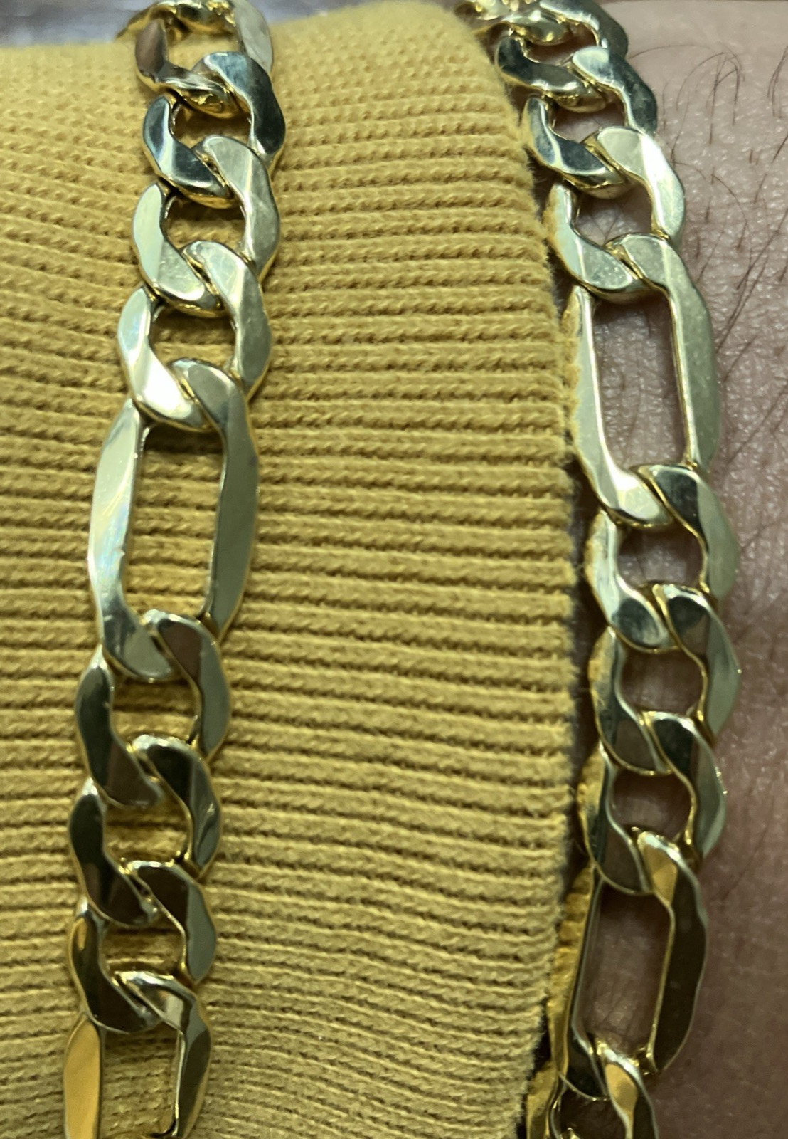 10kt Real Gold Figaro Link Chain 21.8Grams 8.3mm 26” GND Brand New with Tag 10k