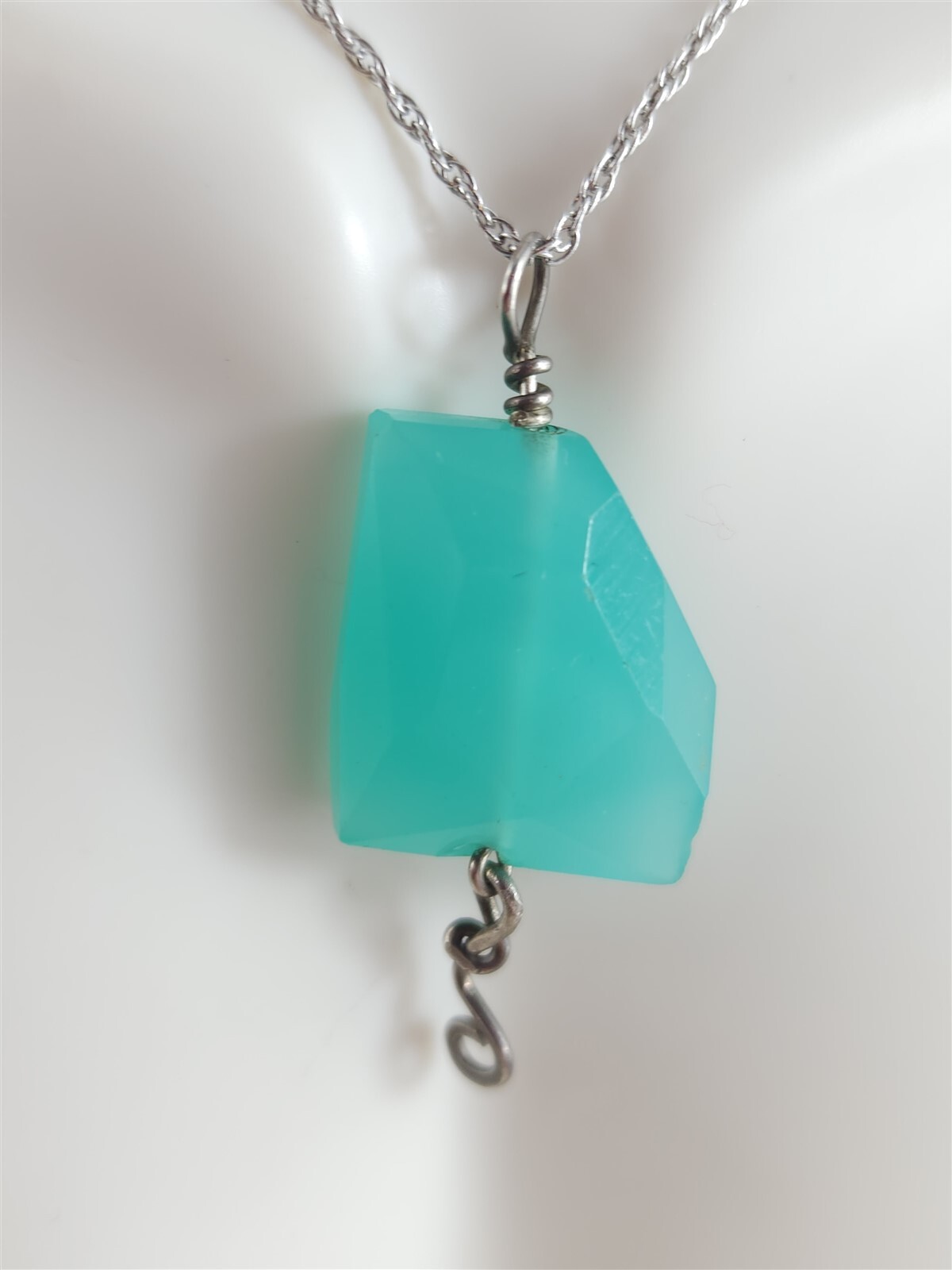Vintage Sterling Silver Faceted Blue Green Gemstone Necklace 18″ – 8.8 Grams