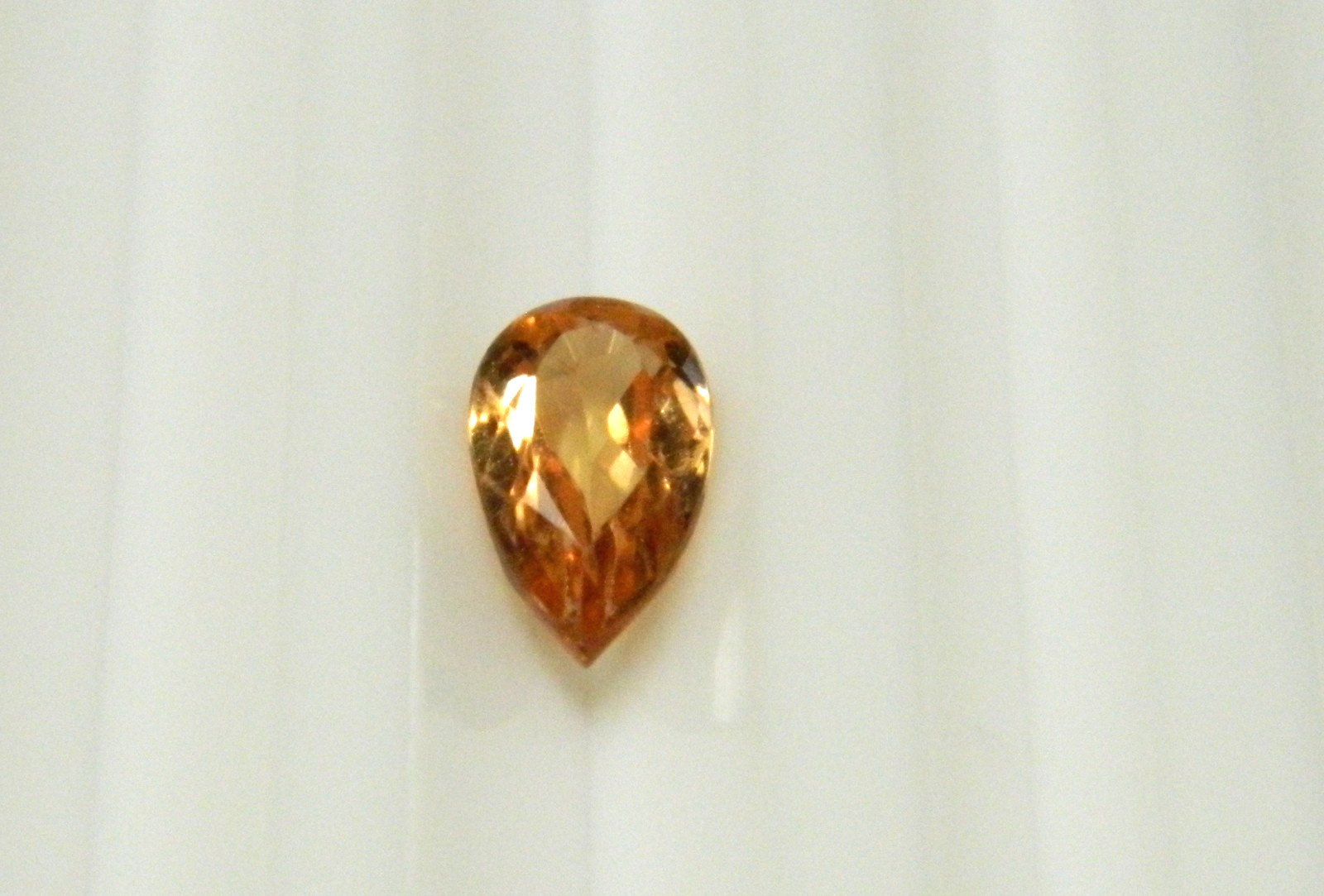 Imperial Topaz 0.83 Ct Clarity IF Pear Cut Natural Golden Brazil I196