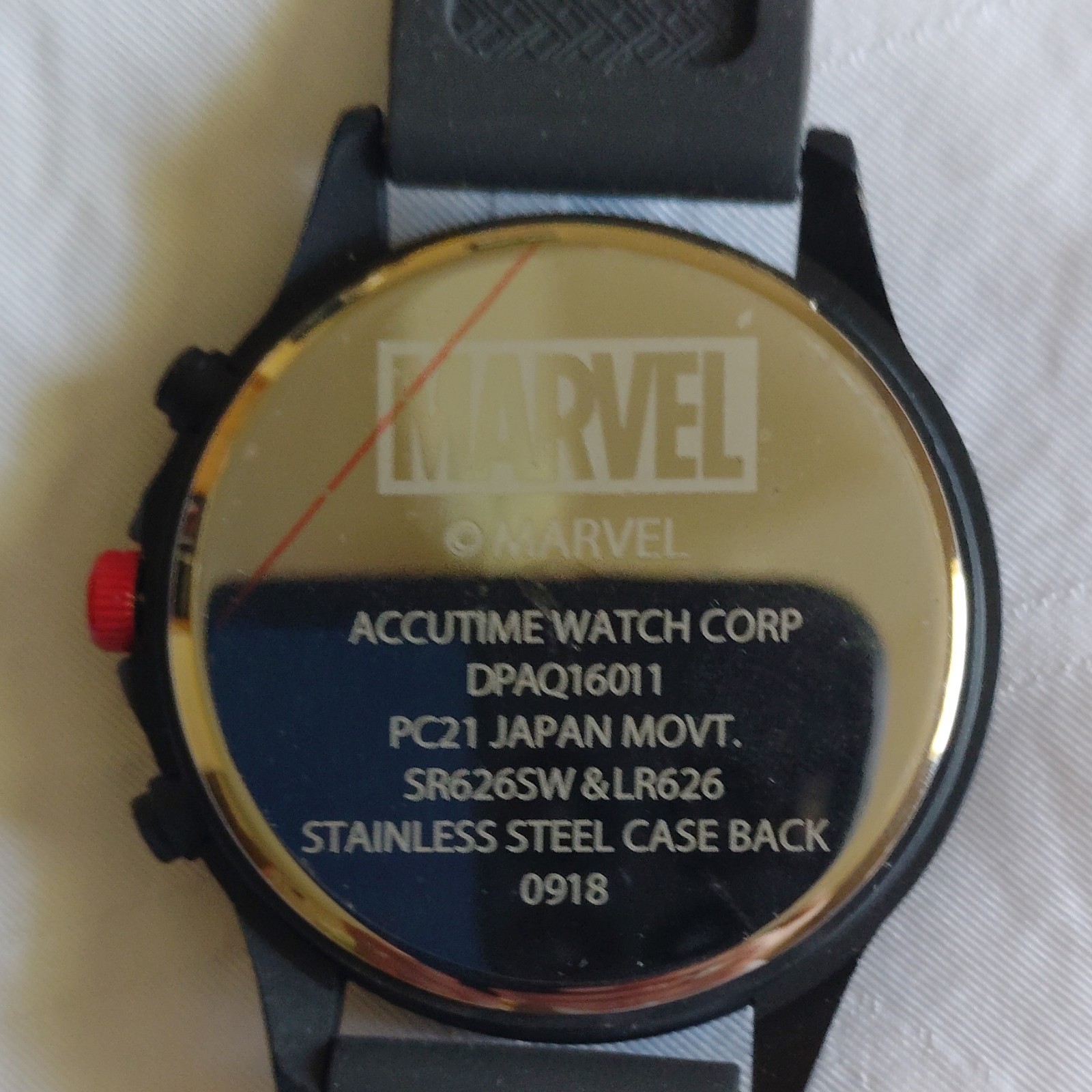 Marvel Deadpool Quartz Analog 44mm Black Silicone Strap Red/Black Bezel Box