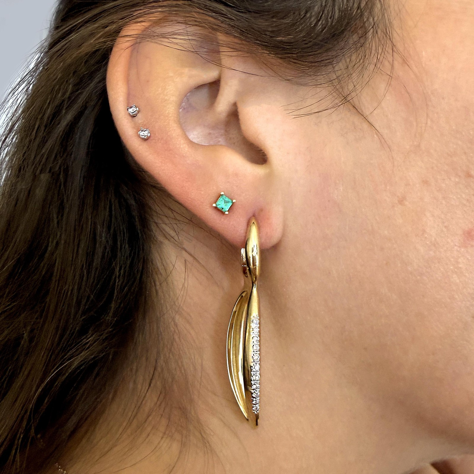 14K Gold Open Twisted Drop Earrings With Diamond Pave – Made in Italy