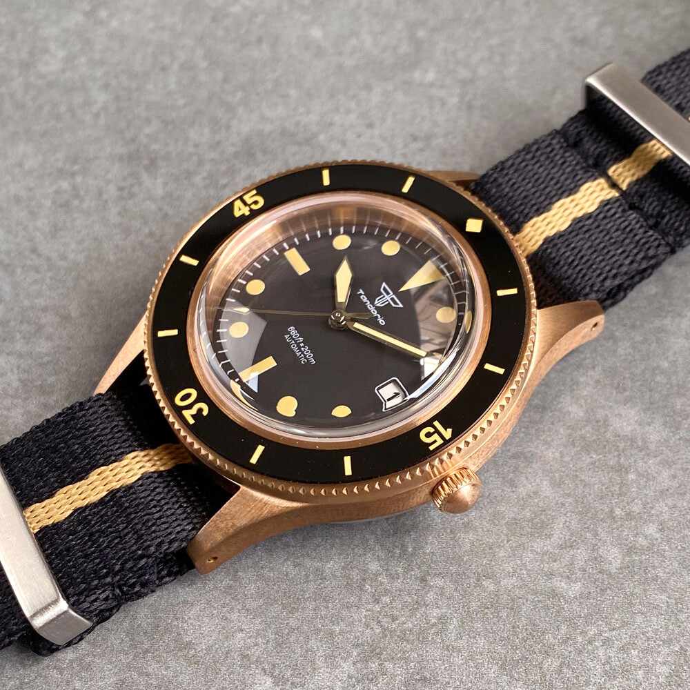 40mm 50-Fathoms Retro CUSN8 Solid Bronze NH35 Dress Men Watch Sapphire 20Bar