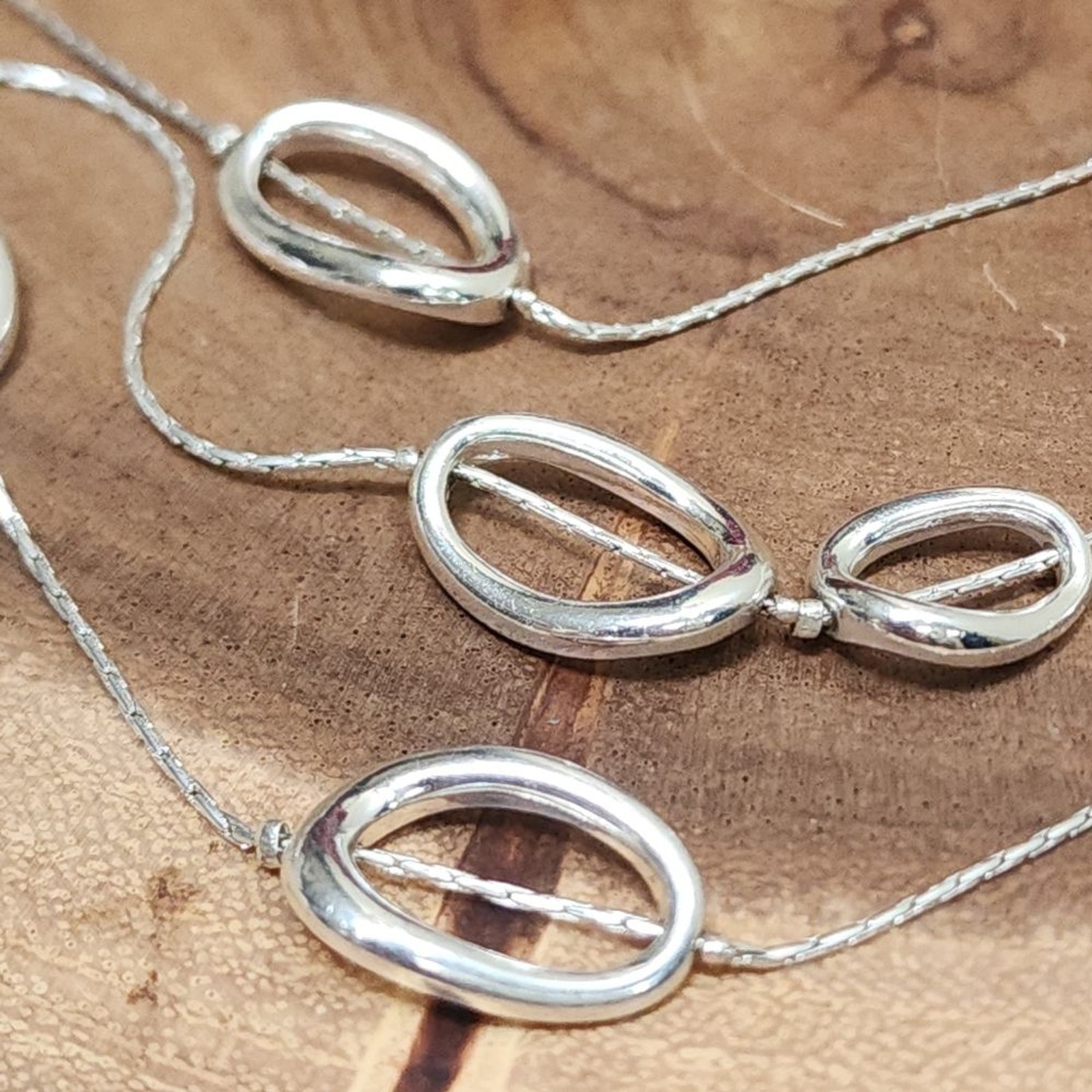 Rare Vintage Trifari 3 Strand Silver Toned Mobius Necklace