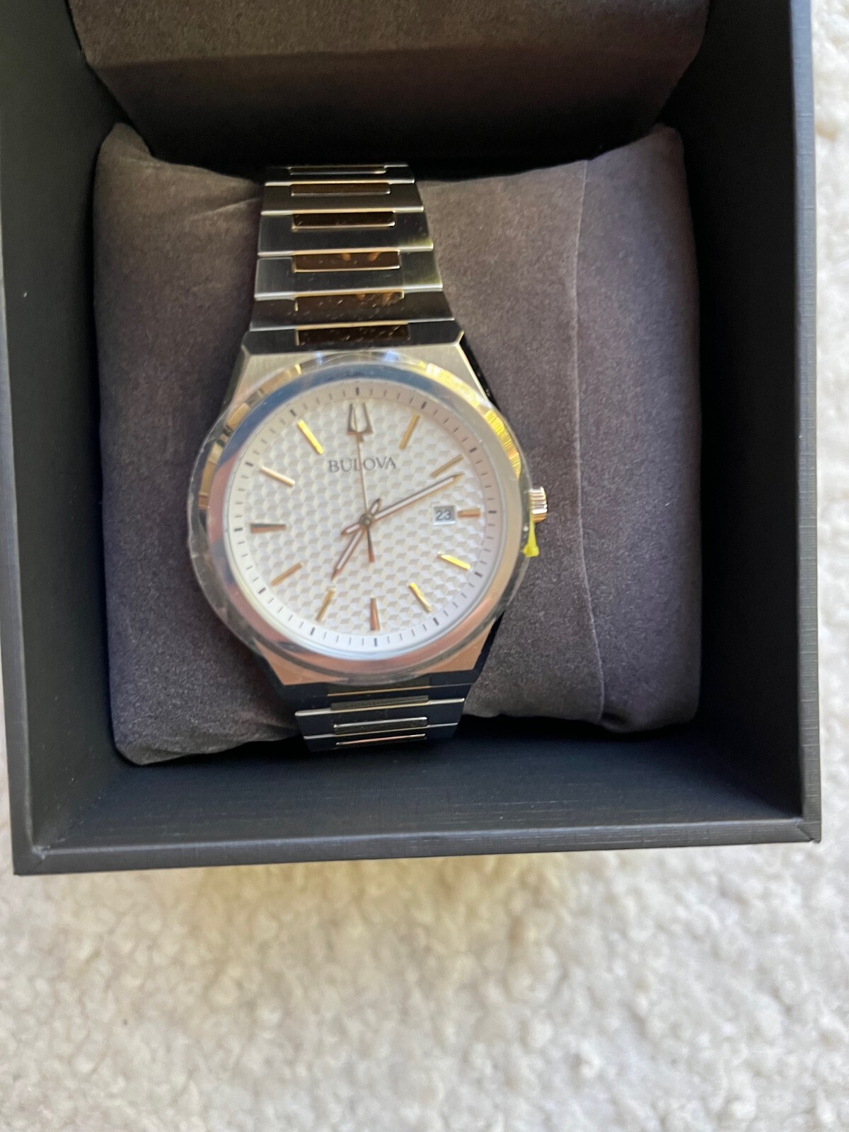 Bulova Classic Two-Tone Stainless Steel Quartz Men’s Watch 98B424 NWT