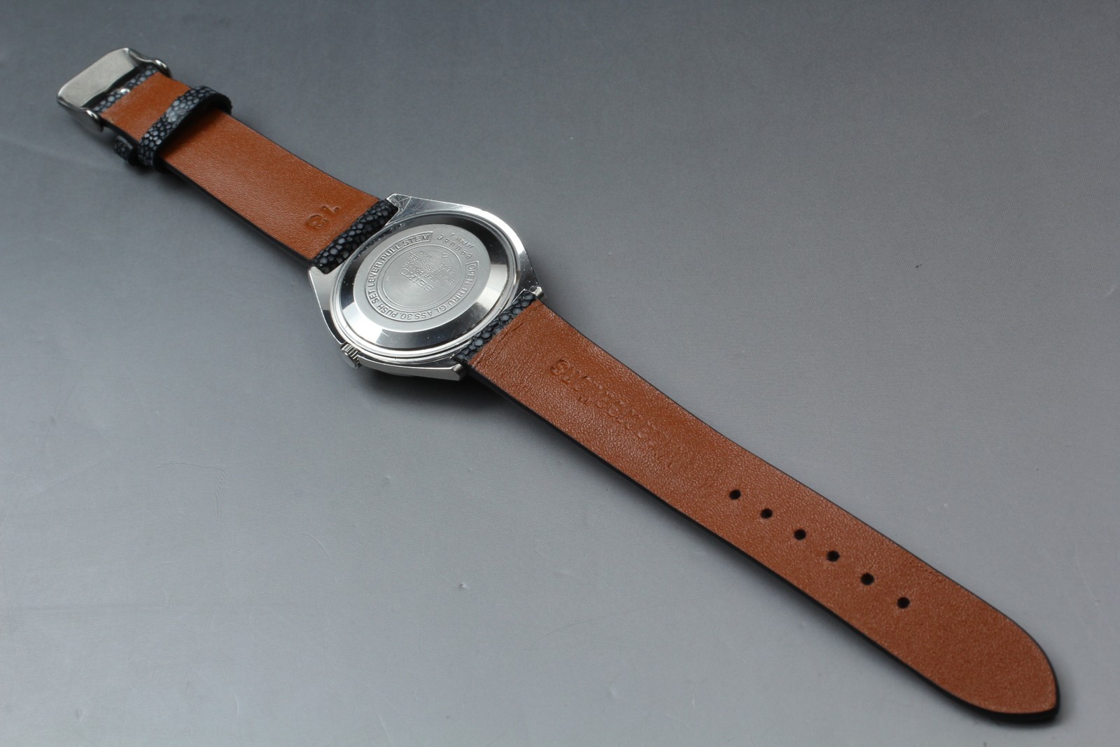 [Near MINT] Vintage Seiko Lord Matic 5606-7010 Silver Dial Watch from Japan