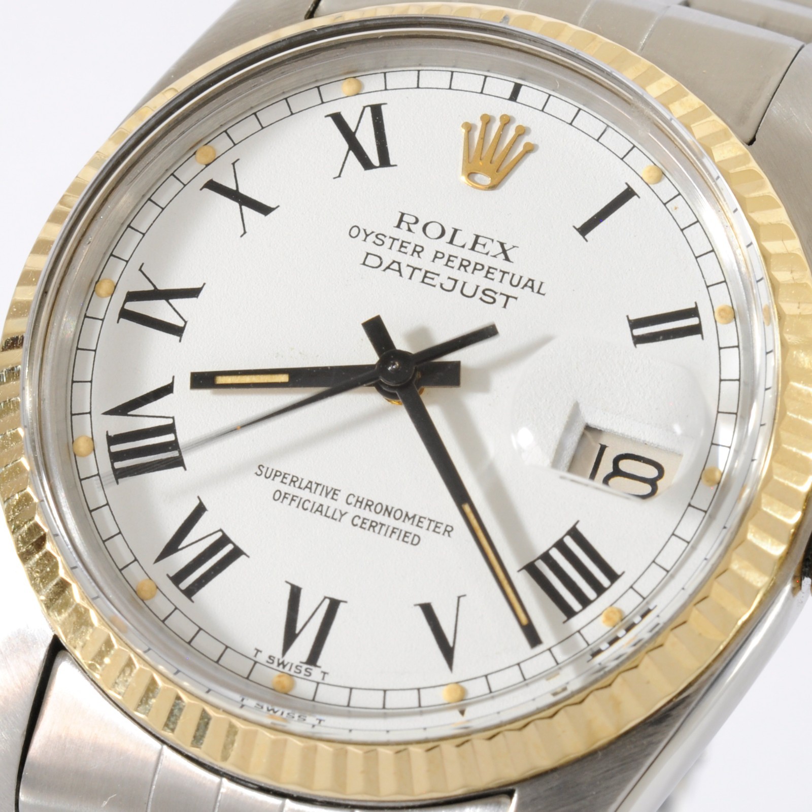 NO TARIFFS ROLEX 16013 OYSTER PERPETUAL DATEJUST LARGE AUTOMATIC COSC BOX PAPERS