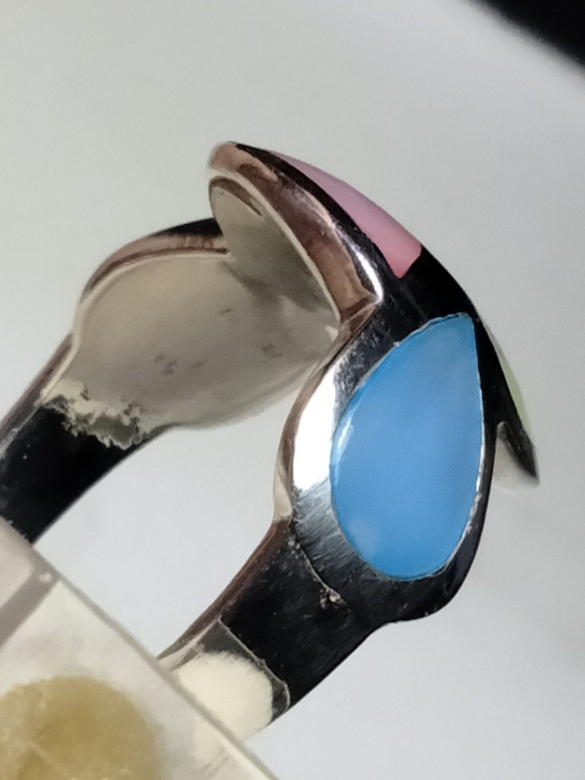 LOVELY! MOP INLAYS IN STERLING SILVER.925 RING SIZE 9.0-9.25!