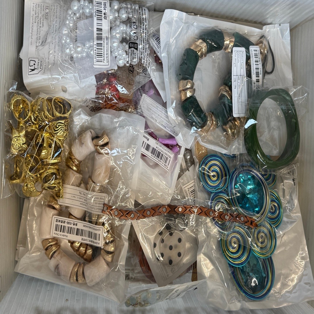 2LB Mystery Jewelry Surprise Pack Assorted High Value Accessories Bundle Gift