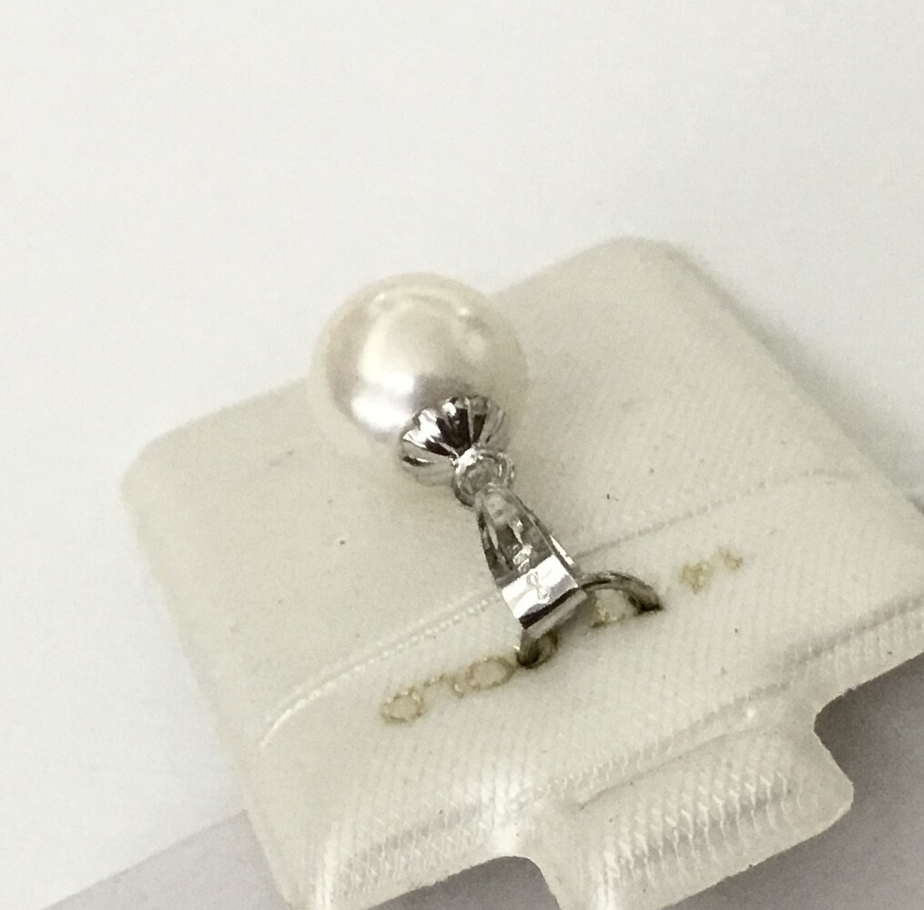 Solid 14K White / Yellow Gold 8 – 9 mm Genuine Akoya Cultured Pearl Pendants NEW