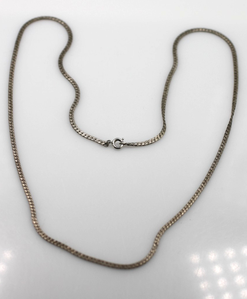 Vintage white 12K gold filled flat herring bone chain necklace 24″ inch long