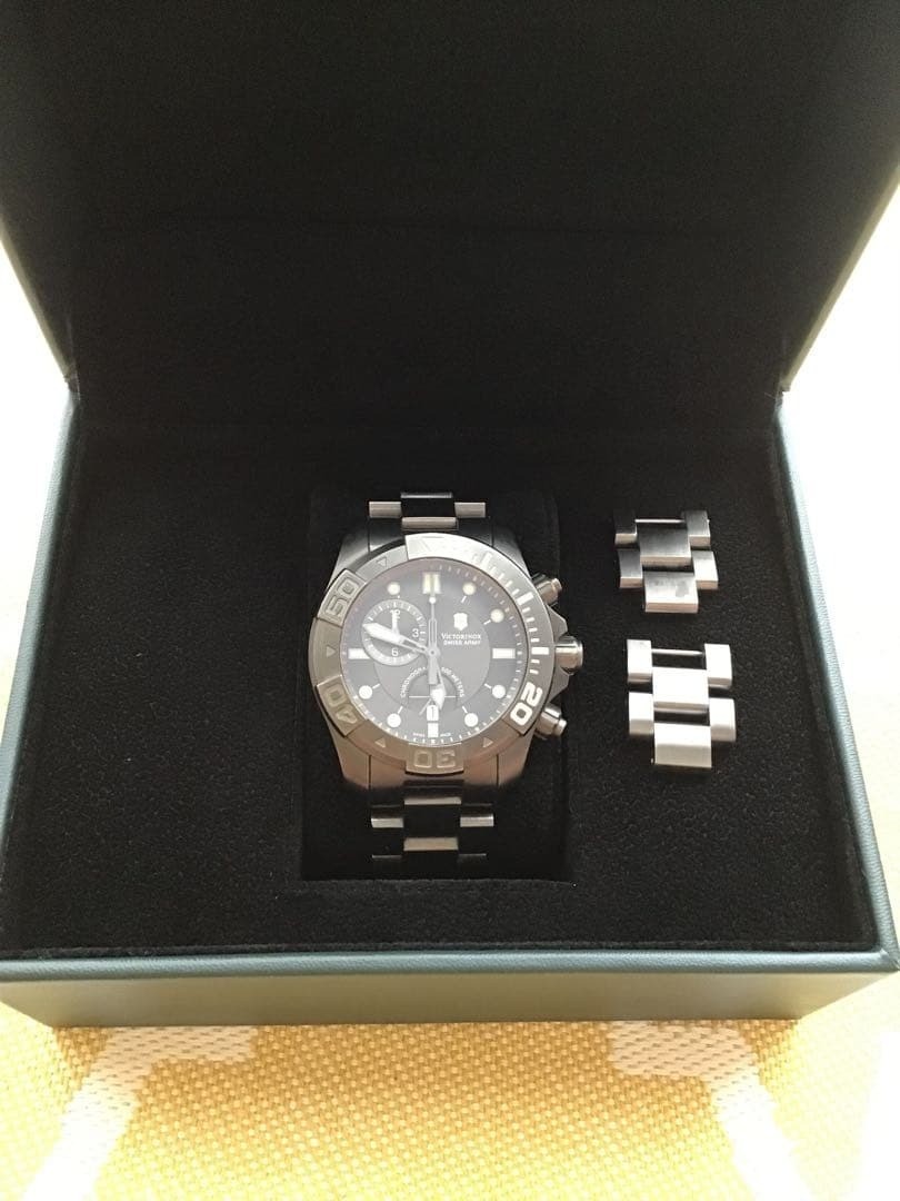 Victorinox Dive Master 500 241424 Watch 16cm6.3in to 20cm7.9in Wrist Not Working