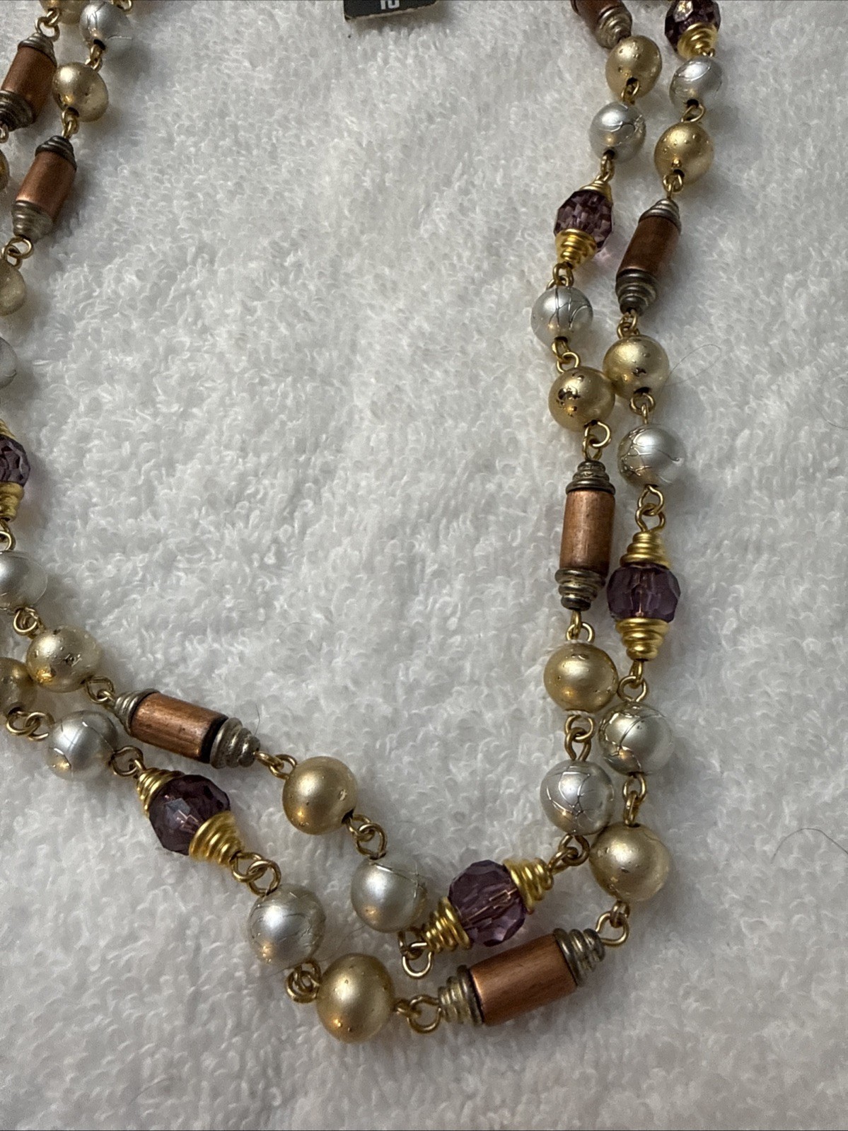 Liz Claiborne Faux Pearl, Lavender and copper beads.40 Inch. Light weight