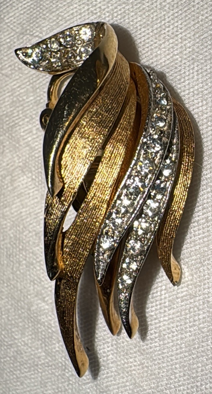 Vtg Marcel Boucher Gold Plated Metal Brooch & Earrings with Pave Rhinestones