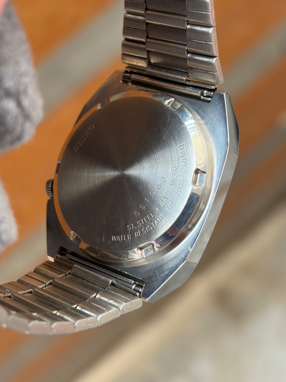 Vintage Seiko 5 Automatic Day/Date Mens Wrist Watch