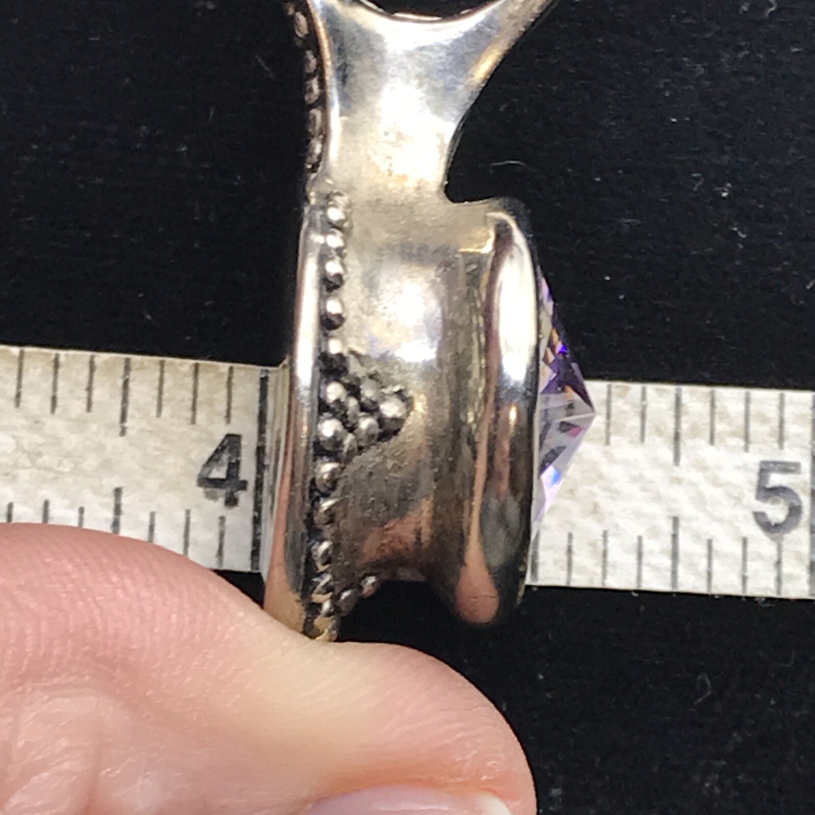VTG Be-Je’ Designs Heavy Silver -Purple/Pink/Blue Changing Crystal Pendant