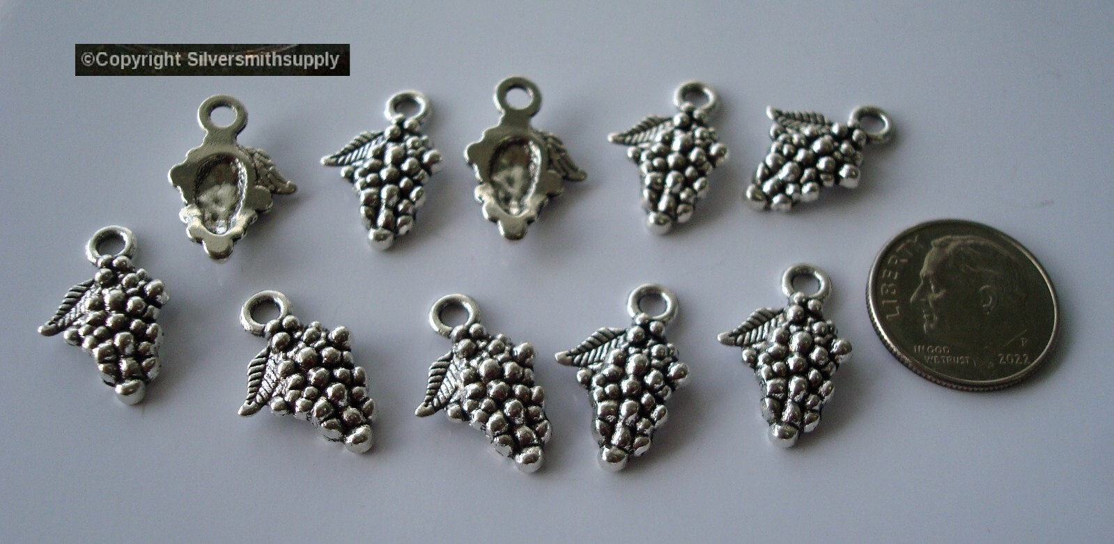 Jewelry Grapes earrings 18mm pendants earring charms antique silver plt FPS152