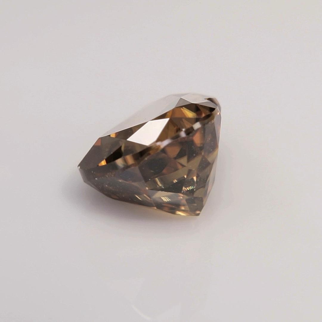 3.59 carats – Lustrous Untreated Cognac Brown Natural Zircon 2507671-14