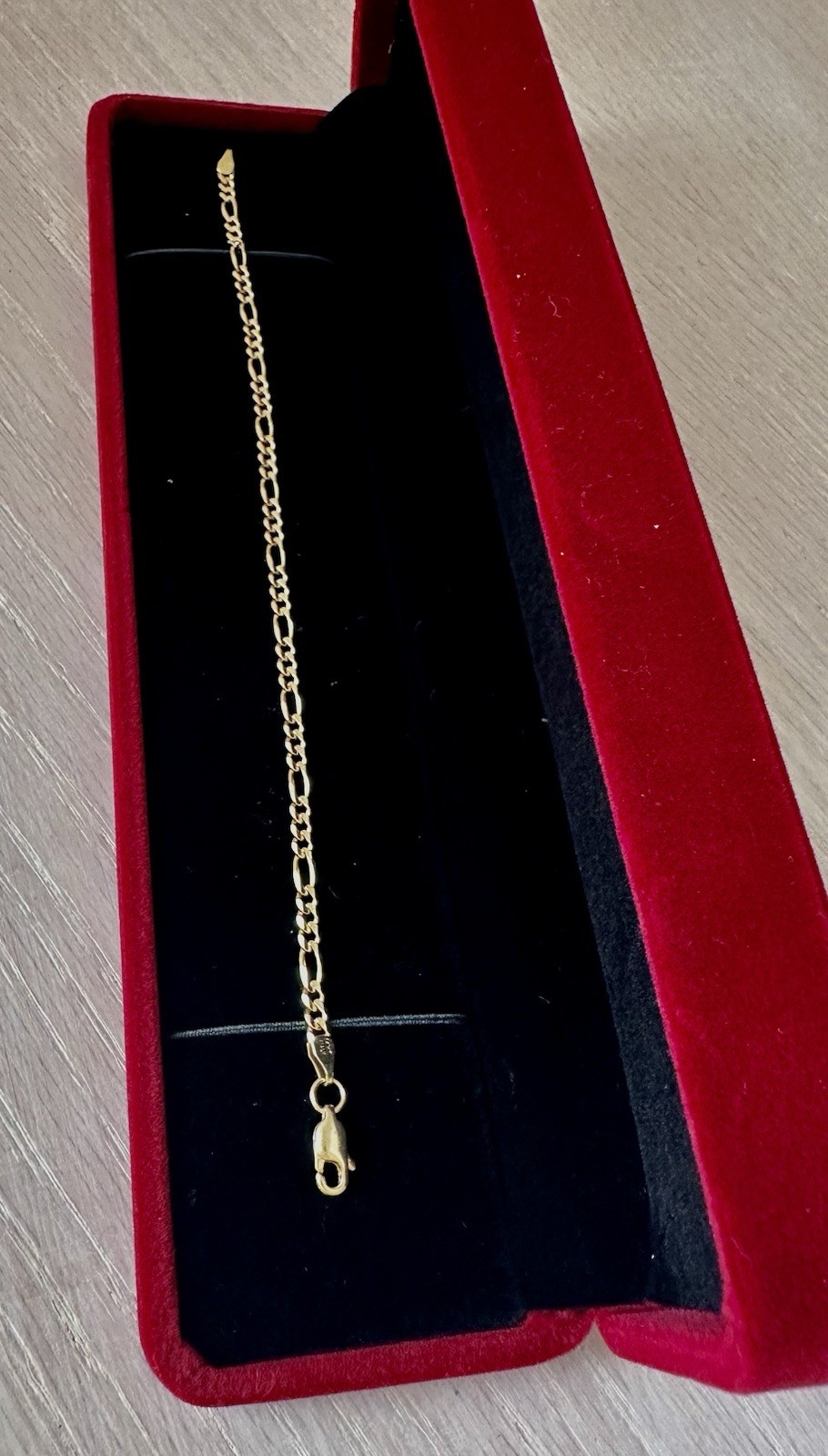 Solid 14K Yellow Gold Figaro Link Bracelet – Made in Italy 2 Grams