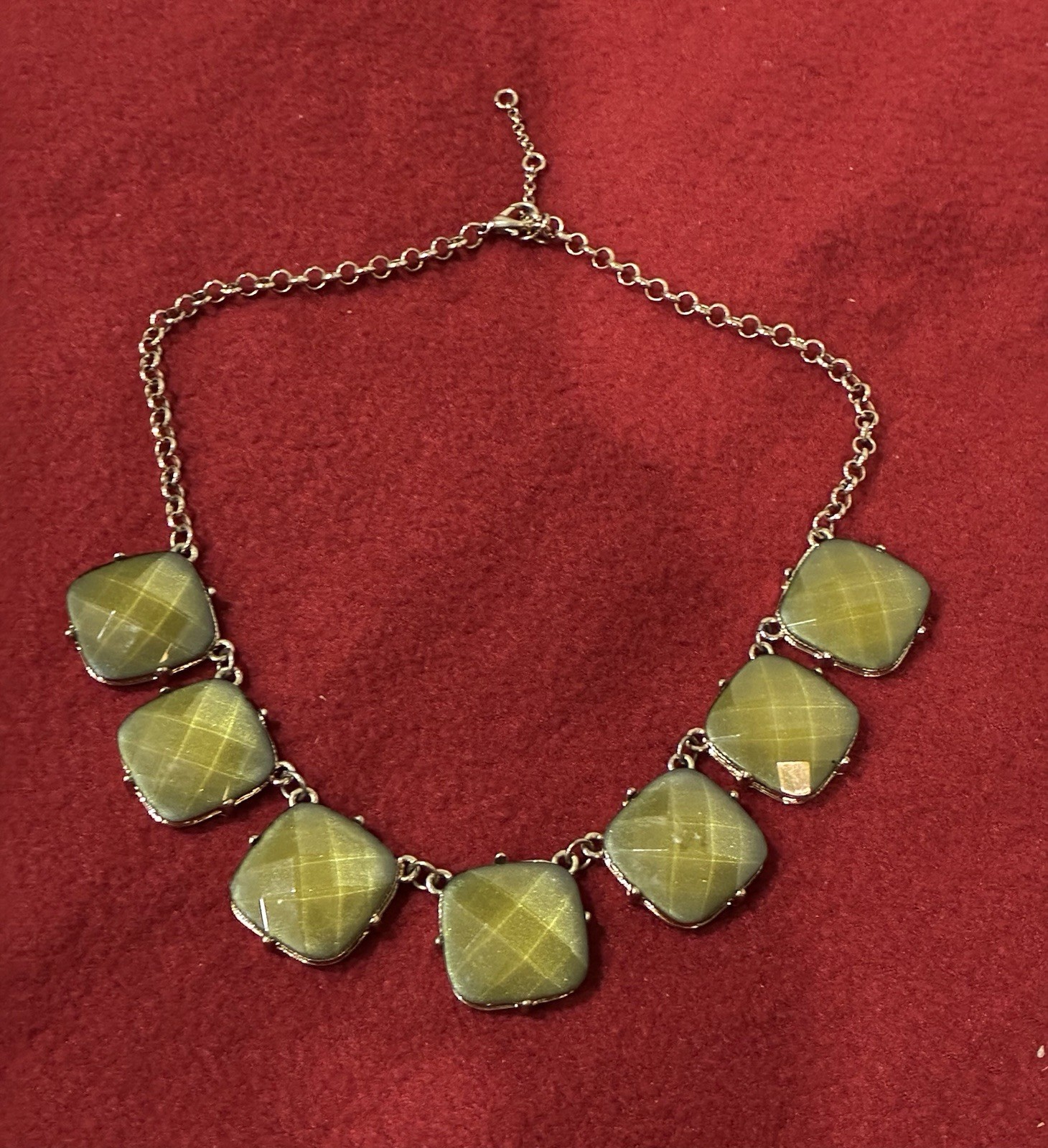 2 NECKLACES 1 Gold Green Plum Colored Teardrop & 1 Green Squares & Gold Chain