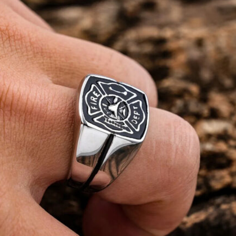 Men’s Personality Fire Polices Firelighter Trend Stainless Steel Rings Size 8-14