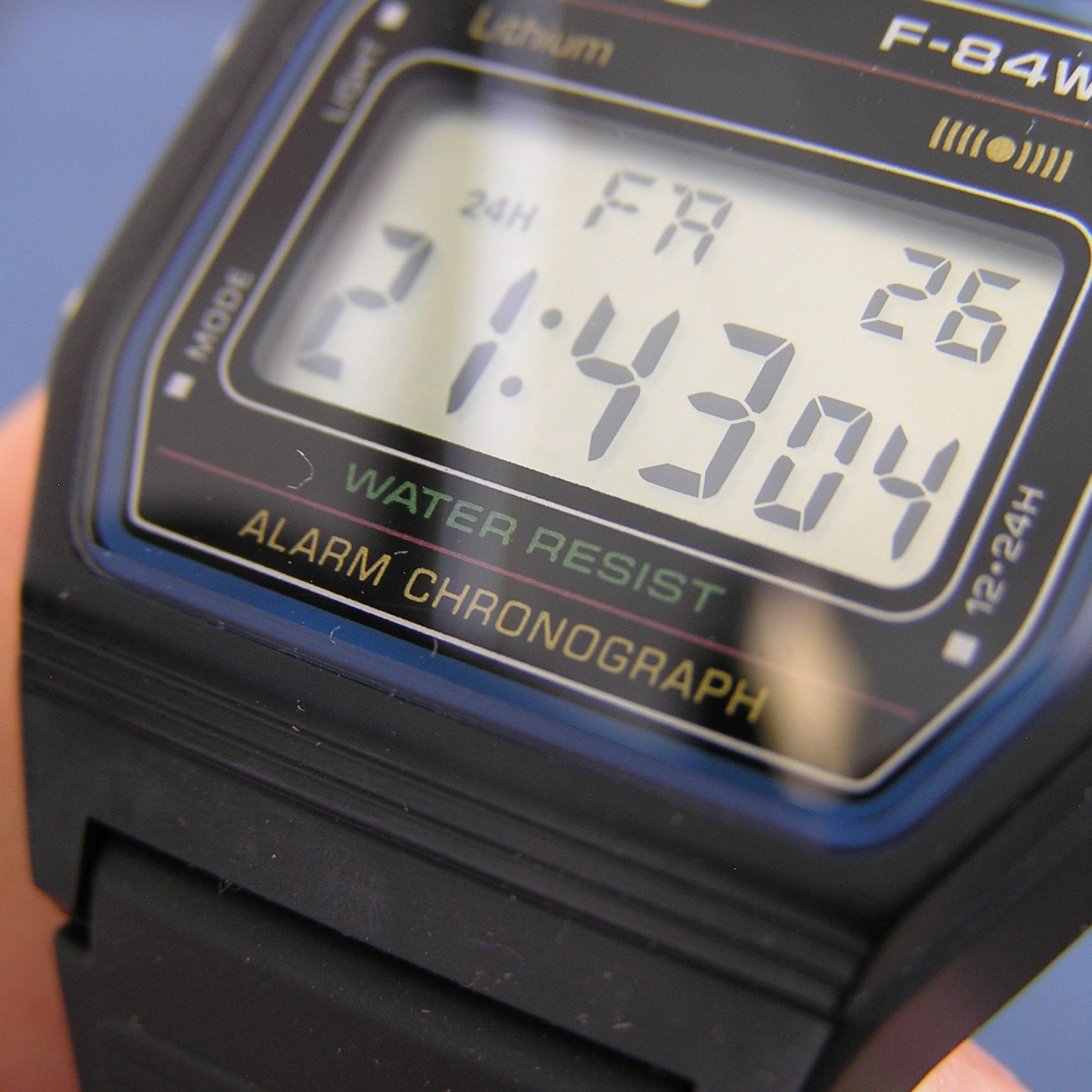 [UK STOCK!] CASIO F-84W-1QJH DIGITAL WATCH – Japan Exclusive Model Imported!