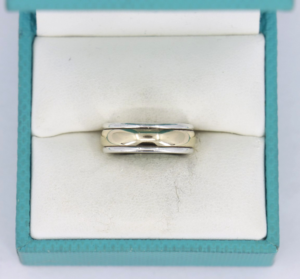 James Avery Two Tone Simplicity Wedding Ring | Sterling & 14K Yellow Gold | 5.5
