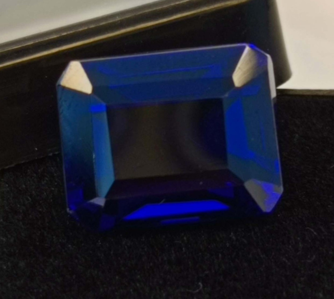 Natural Blue Emerald Cut 22-24 Ct Tanzanite Certified Loose Gemstone RK263