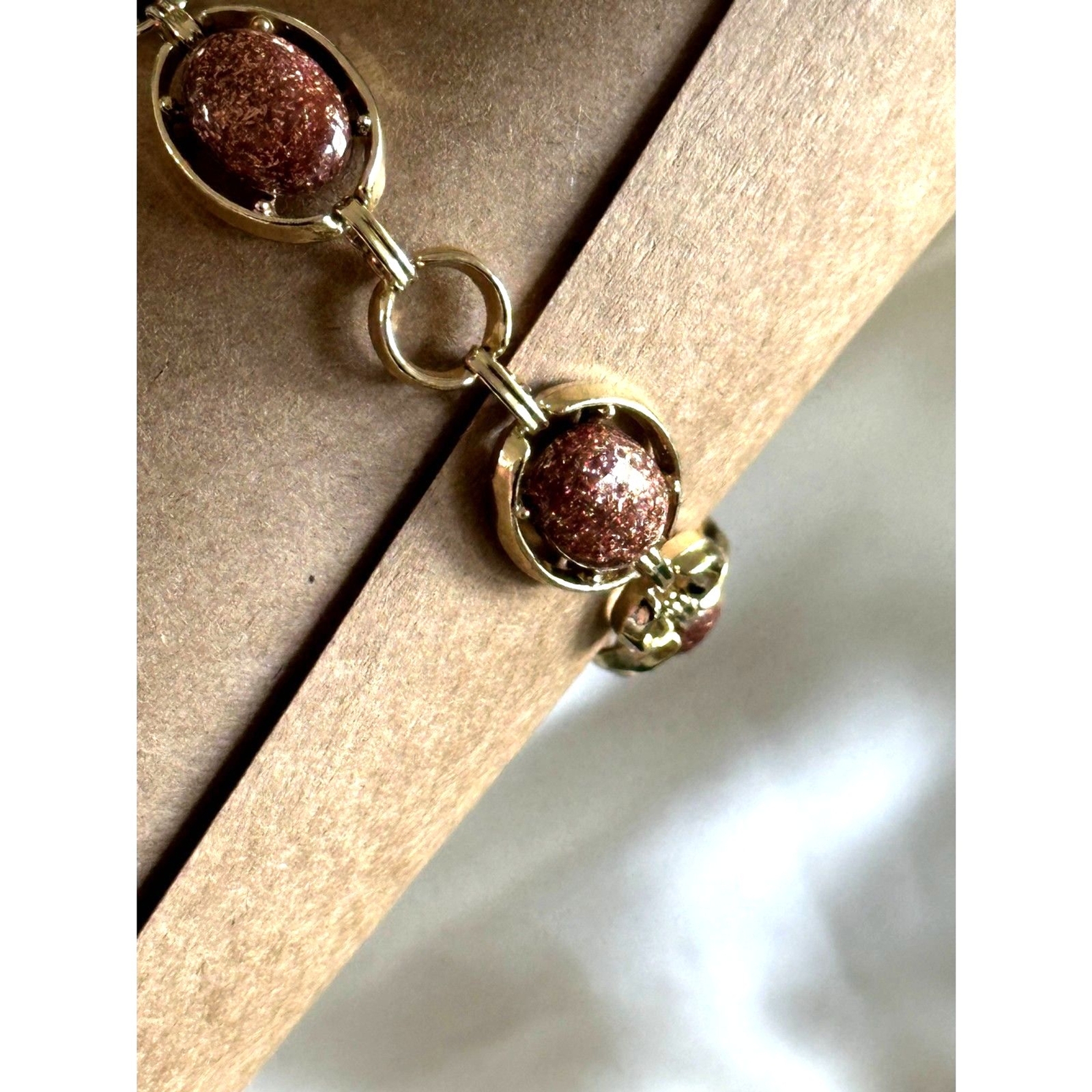 Vintage Sandstone oval Cabochon goldtone bracelet