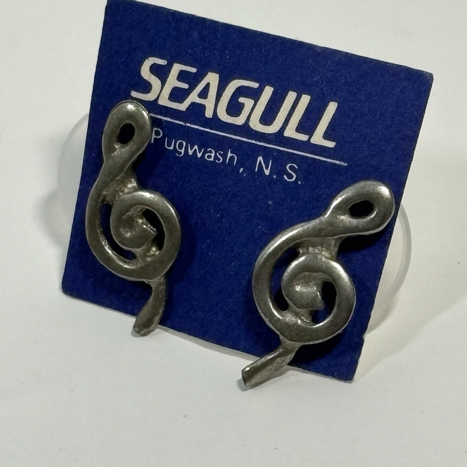 Vintage Pewter Treble Clef Music Earrings Jewelry SM Pierced Post Orig Card NOS