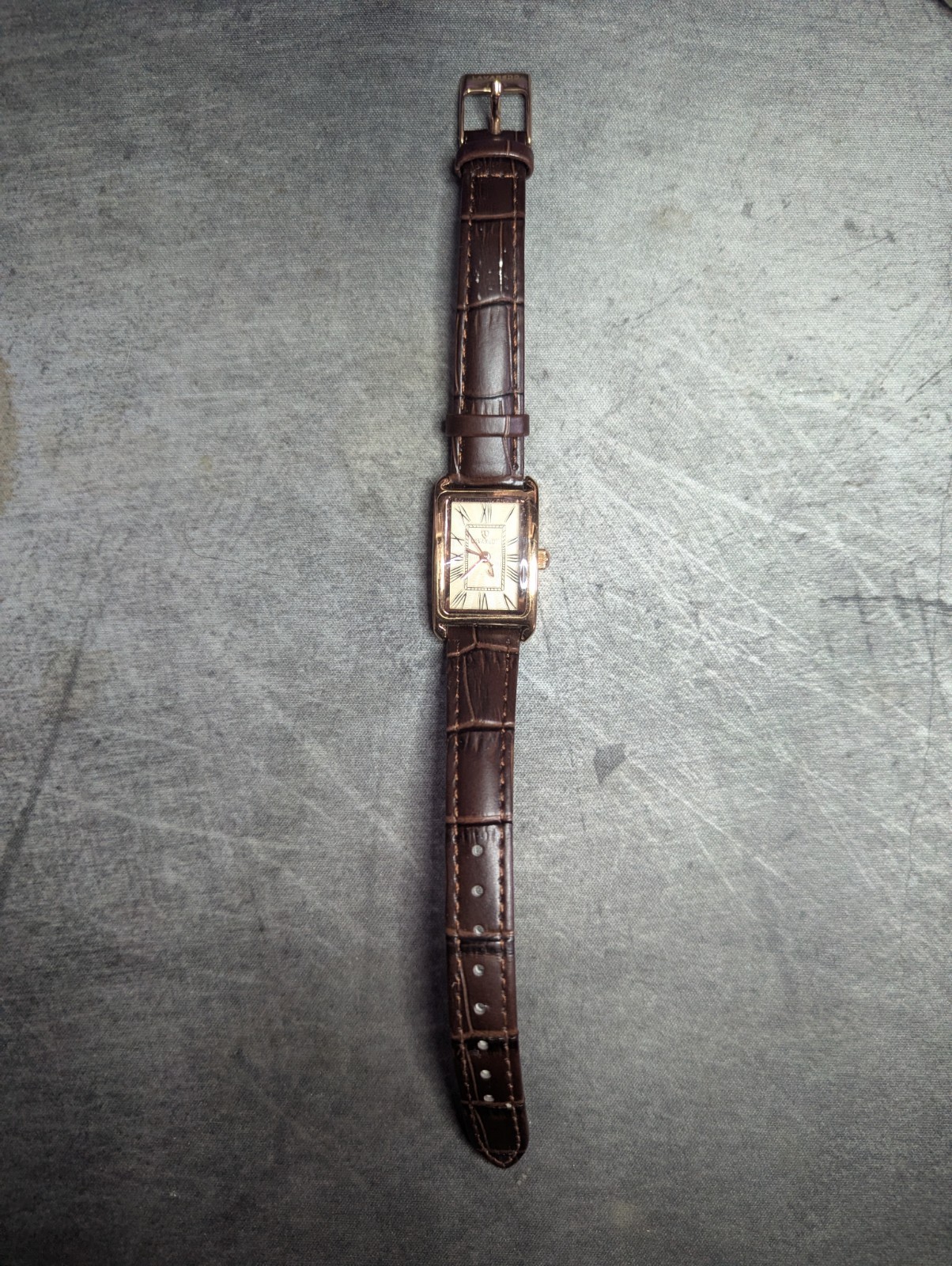 Lavaredo Women’s Tank Watch Rose Gold