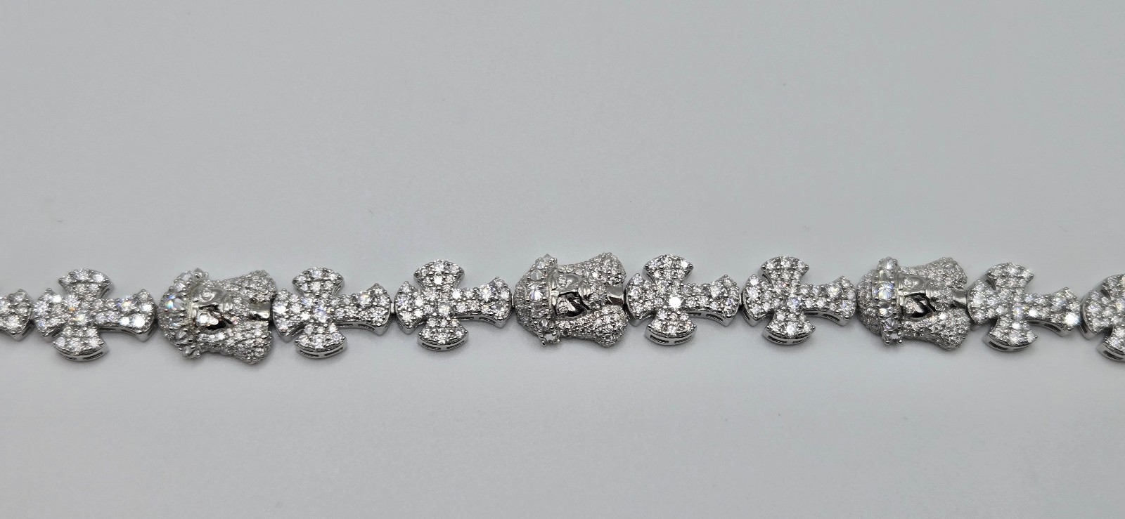 NEW 925 Sterling Silver MOISSANITE Jesus Face & Cross Bracelet, 9in Icey