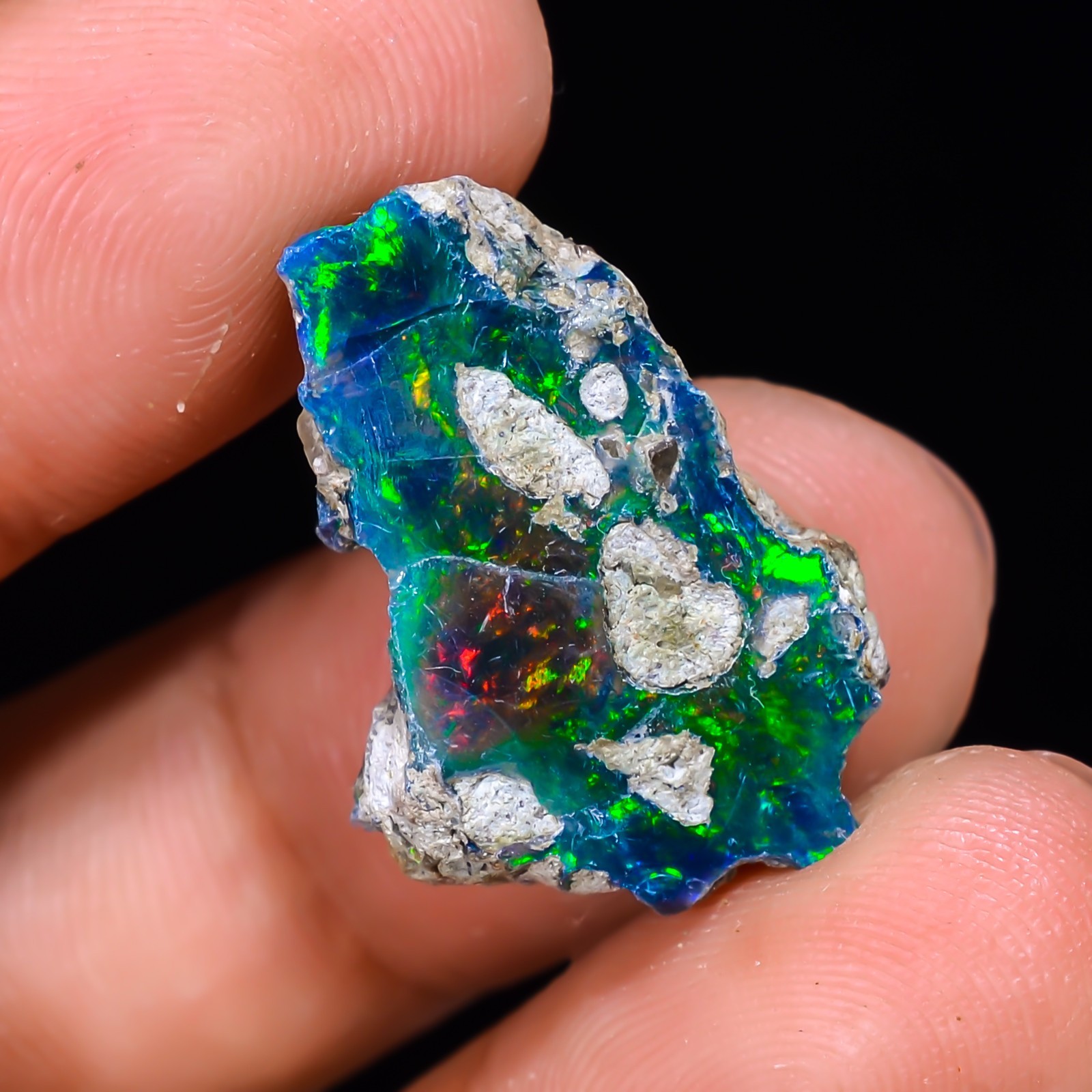 9.5ct Natural Black Opal Rough Ethiopian, Fire Opal Gemstone, 22x15MM Welo Opal