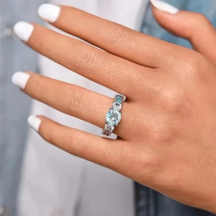 Fashion Inlaid Light Blue Zircon Women’s Ring Zinc Alloy Customized Jewelry