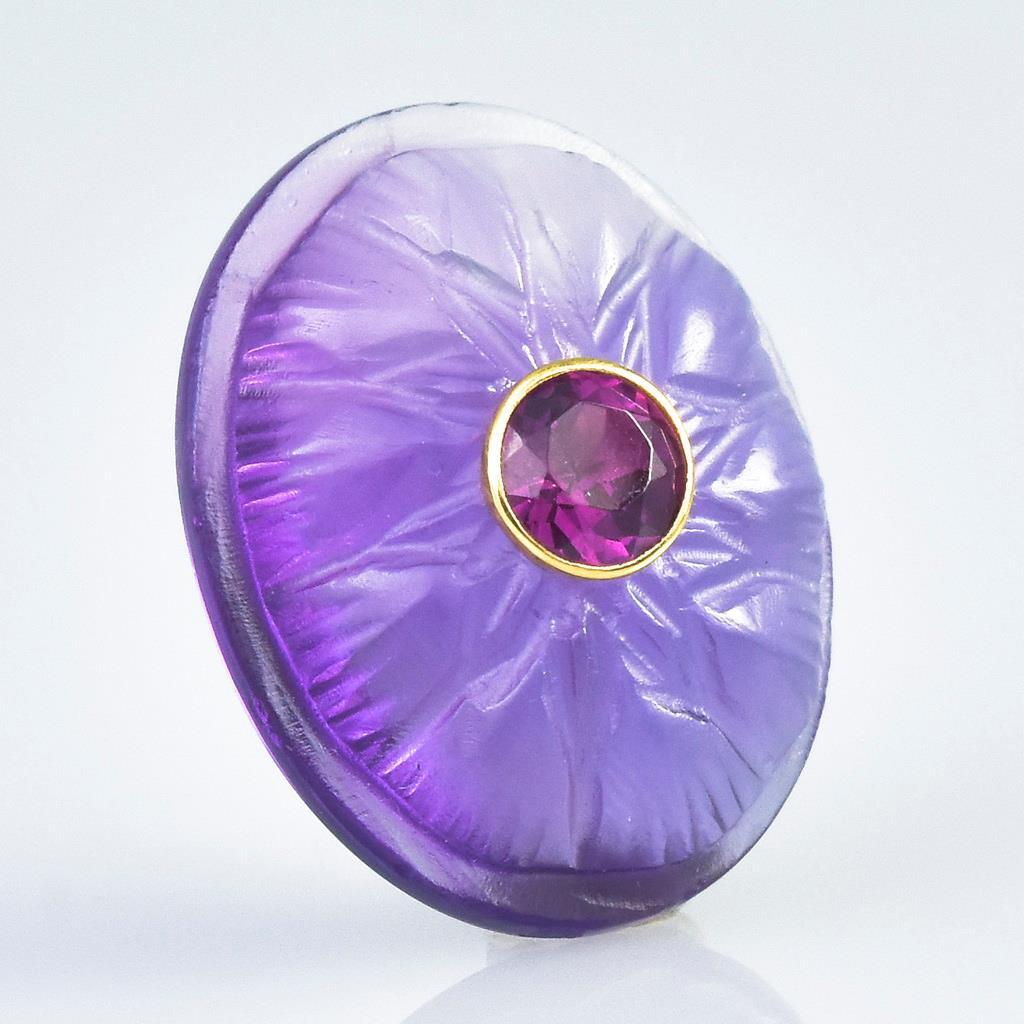 1.95 g Carved Lotus Purple Amethyst Cabochon & Rhodolite Gemstone Inlay 17x13mm
