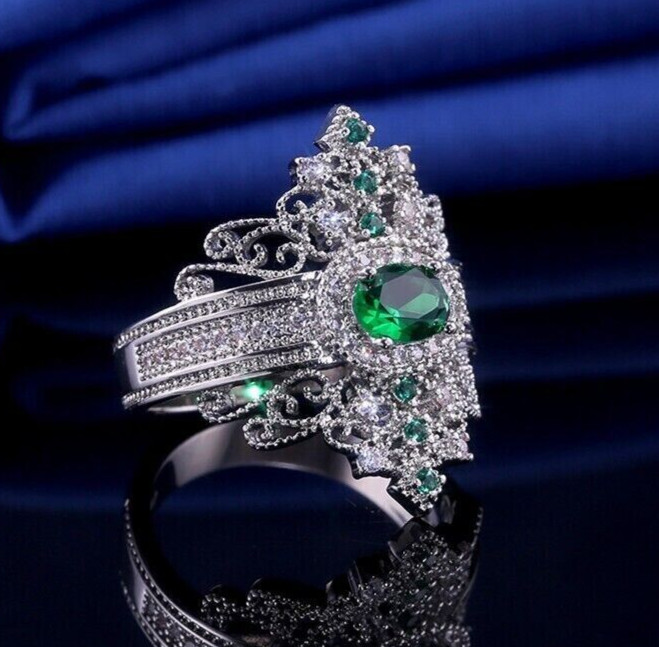 Authentic Vintage Style Wedding Ring Silver Plated 2.12 Ct Simulated Emerald