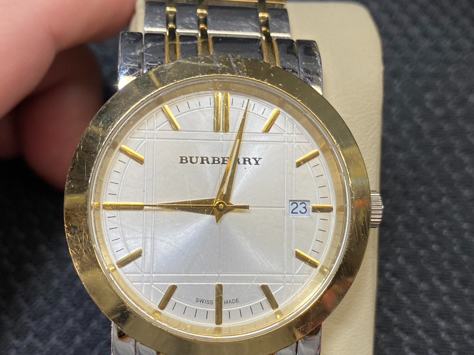 Burberry Two-Tone Silver Gold Swiss Made Unisex Watch ~ 50 m / 165 Feet ~ BU1358
