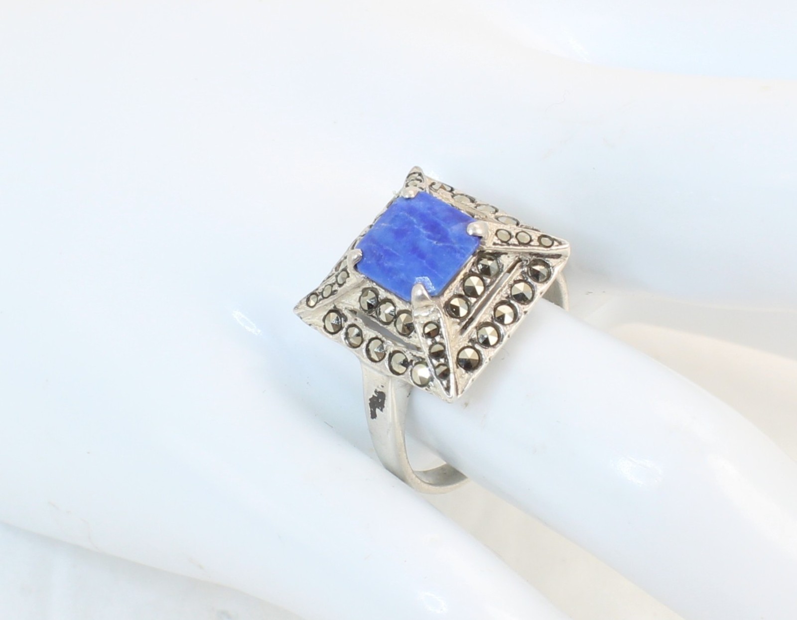 Vintage Blue Sodalite + Marcasite Sterling Silver Ladies Cocktail Ring Size 8