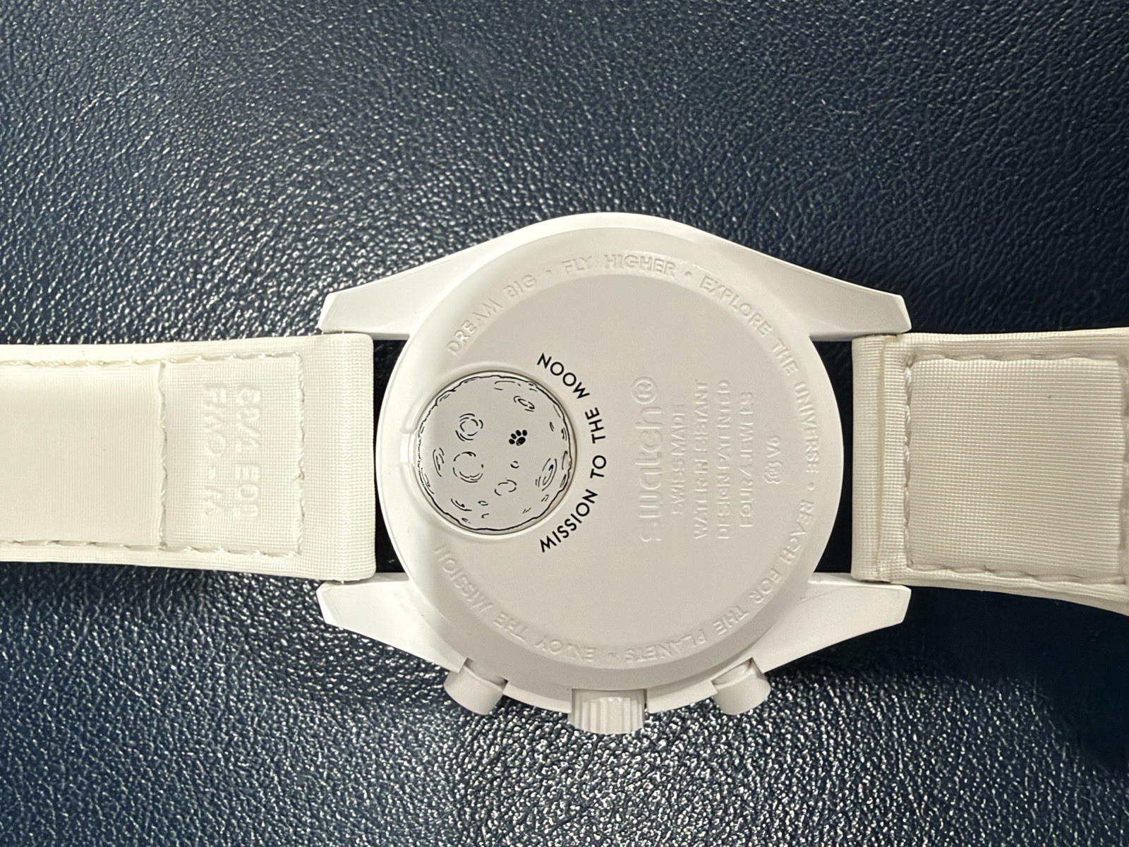 OMEGA x Swatch MoonSwatch Mission to the Moonphase Chronograph 42mm White Snoopy