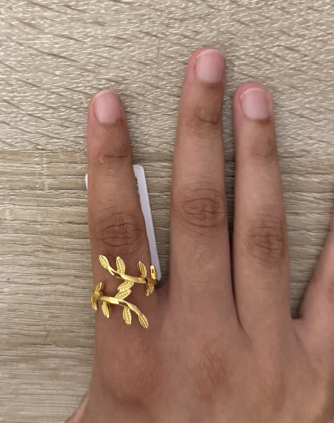 Lovisa Premium Gold Tone Laurel Leaf Wrap Ring M-L New
