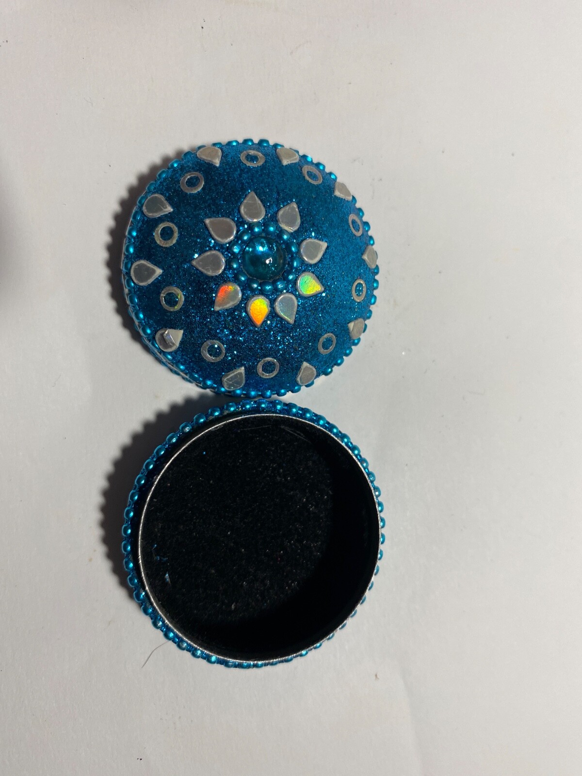 TURQUOISE BLUE Sparkling Ornate Trinket Box Round Jewelry Small Items By DM NEW!