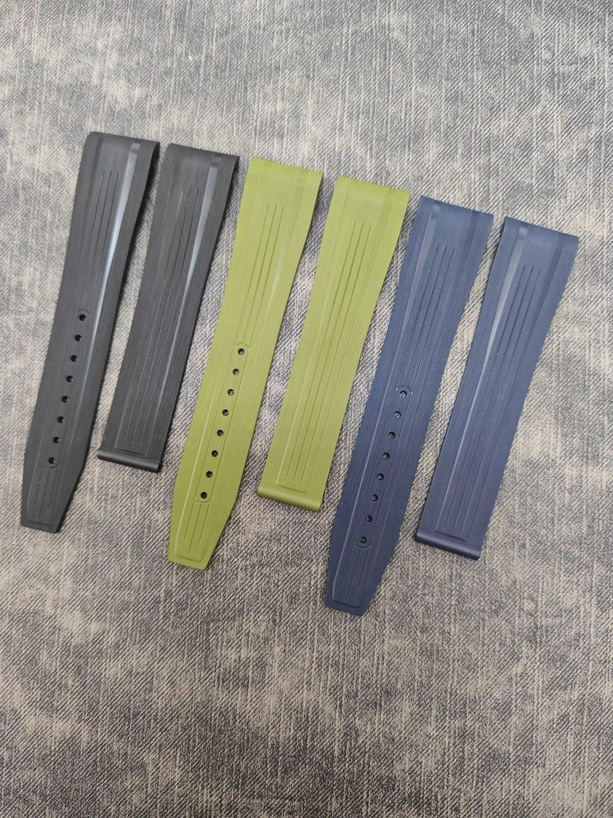 FKM Rubber Strap for Longines Conquest/GMT L3 Series – 21mm/22mm Curved End Band