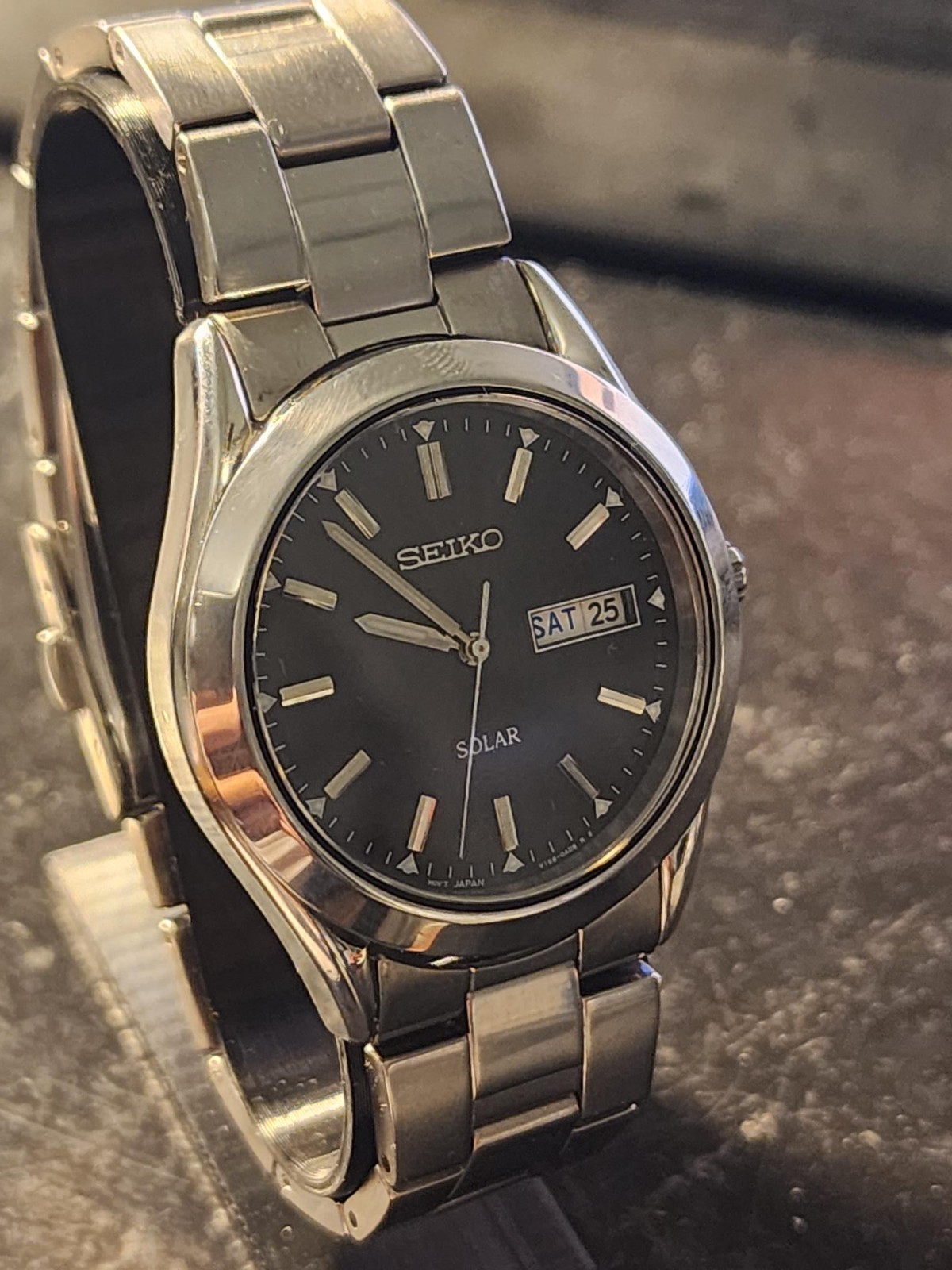 Seiko Essentials Men’s Black Watch – V158-OABO (SAPPHIRE CRYSTAL)