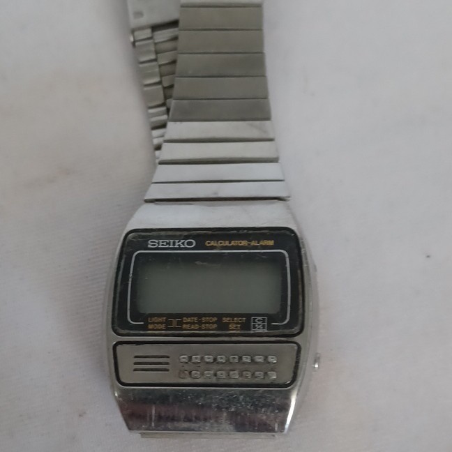 Seiko Calculator Alarm Quartz Digital Watch Black Dial Steel Bracelet Silver