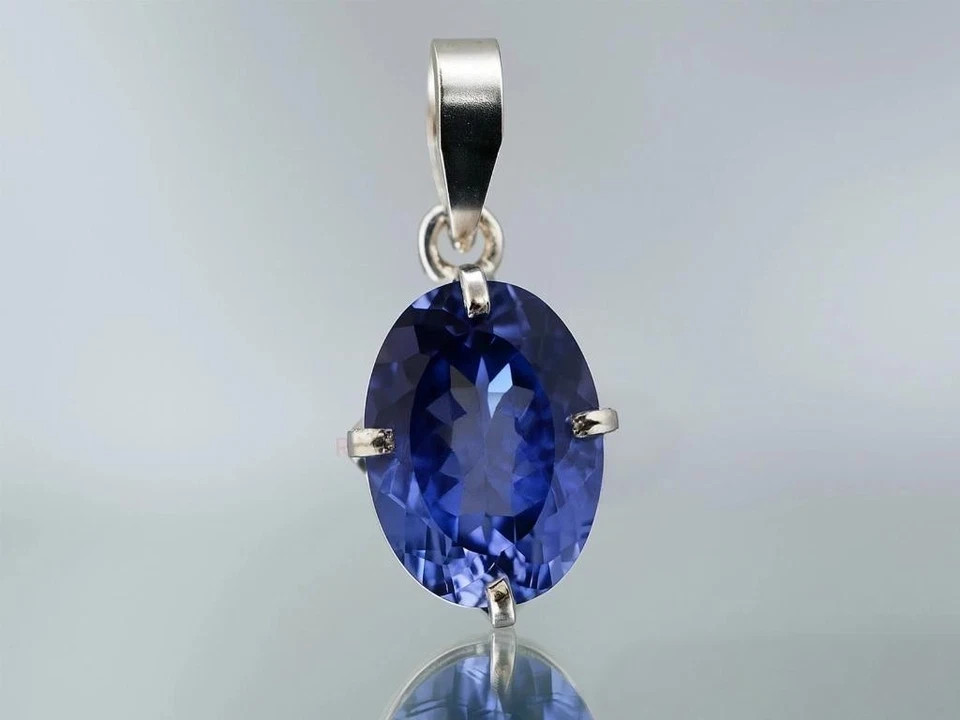 Natural Certified 21.25 Ct BLUE Sapphire Loose Gemstone In Solid Silver Pendant