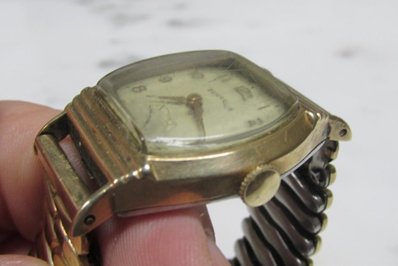 Men’s Vintage Benrus Manual Wristwatch w/ Flex Band; 17 Jewels ~ 4-E369